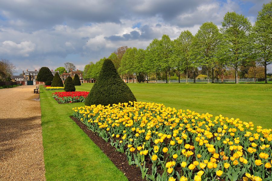 Hampton Court Palace